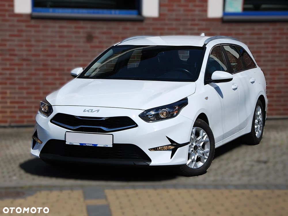 Kia Ceed - 17