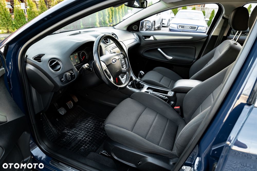 Ford Mondeo 2.0 TDCi Sport - 17