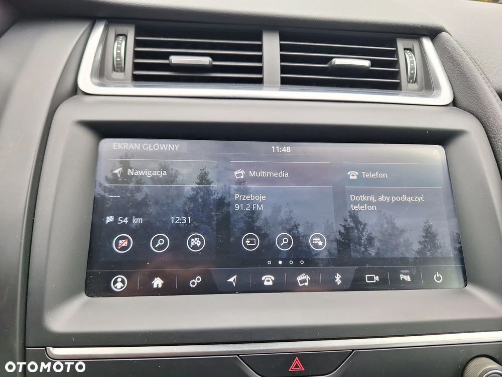 Jaguar E-Pace 2.0 i4D AWD R-Dynamic - 31