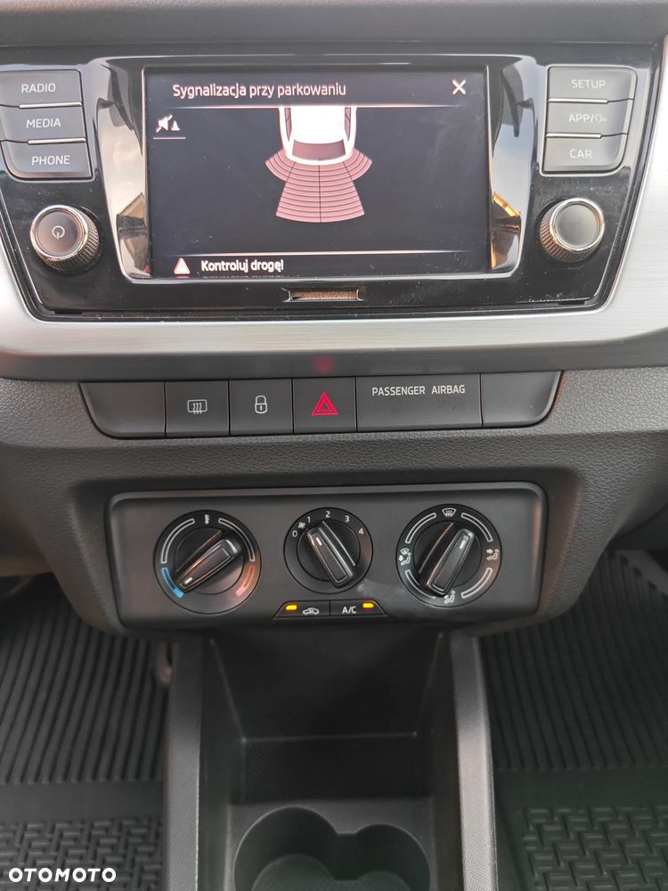 Skoda Fabia 1.0 TSI Ambition - 12