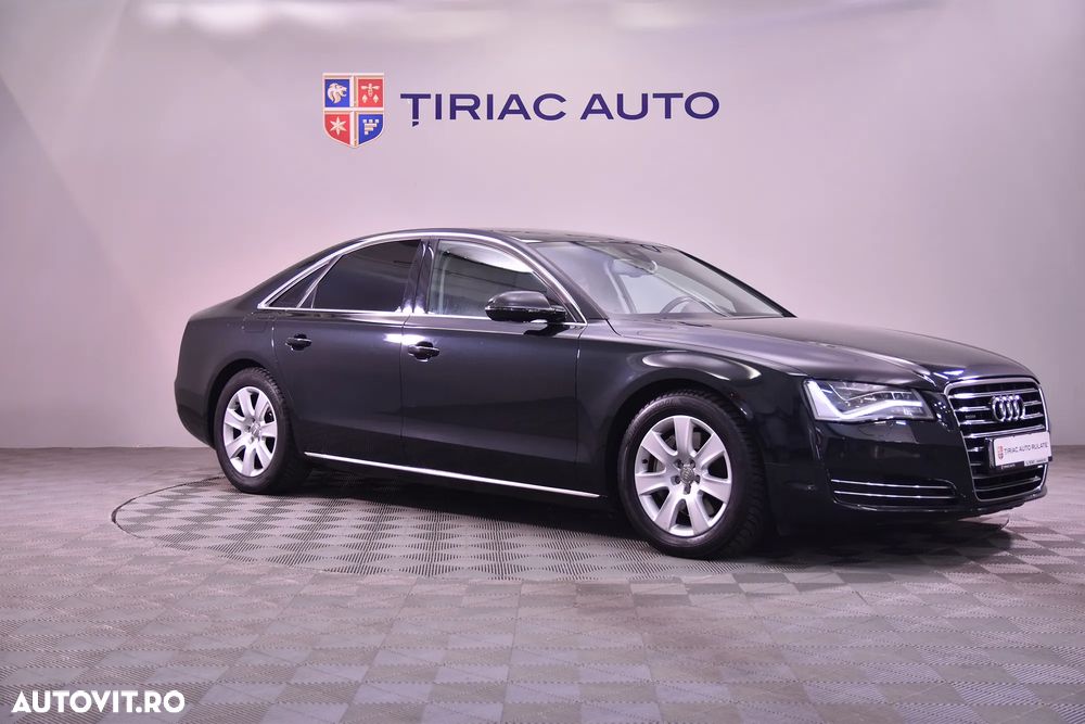 Audi A8 - 7