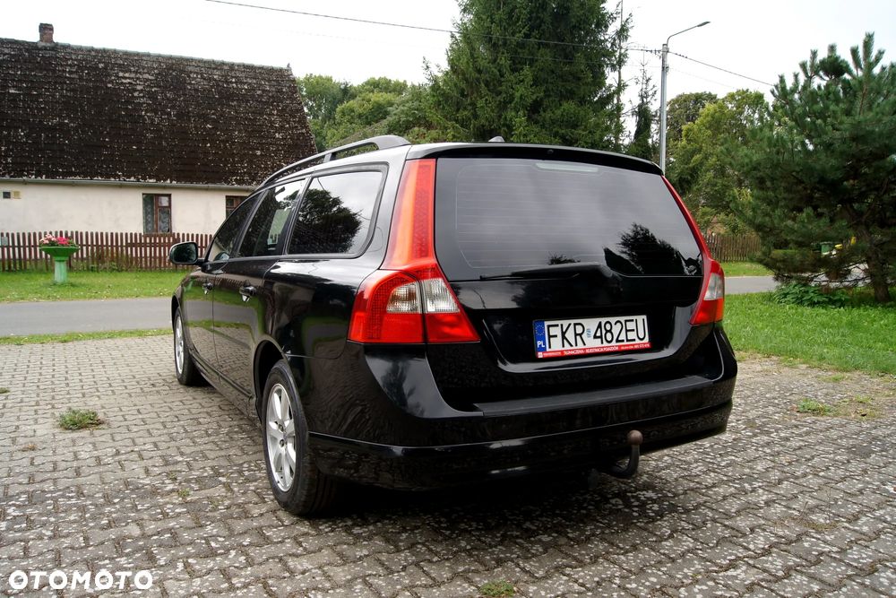 Volvo V70 T4 Powershift Kinetic - 9