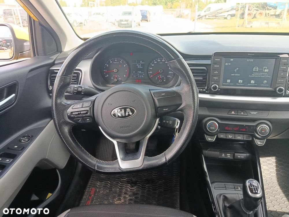 Kia Stonic 1.4 L - 12
