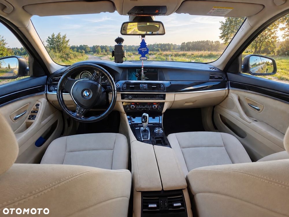BMW Seria 5 2010 photo 4
