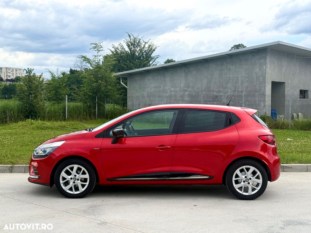 Renault Clio - 11