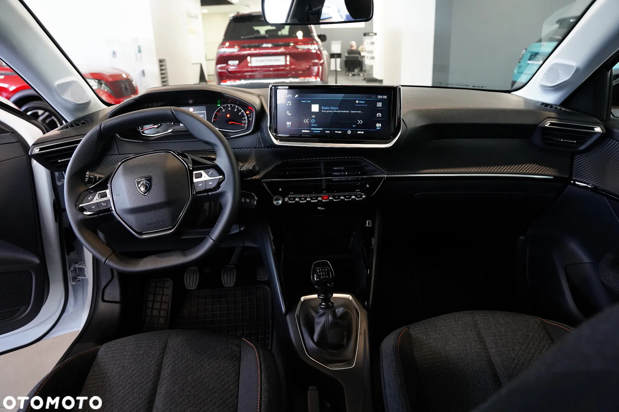 Peugeot 208 1.2 PureTech Style S&S - 11