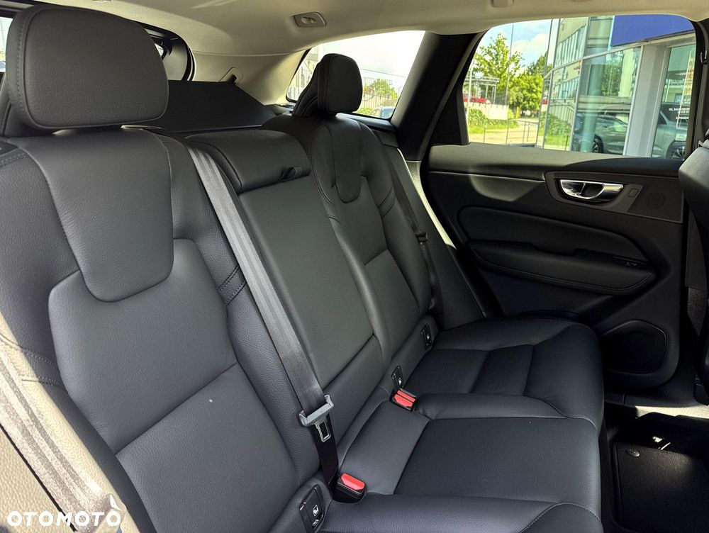 Volvo XC 60 - 26