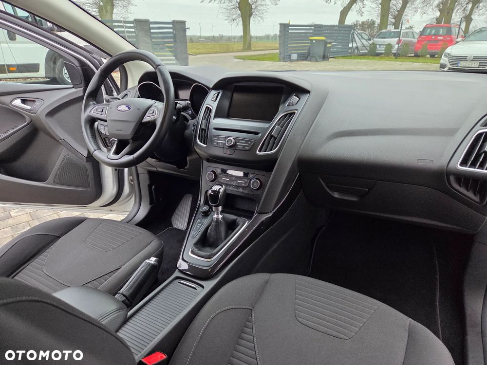 Ford Focus 1.5 TDCi DPF Start-Stopp-System Business - 18