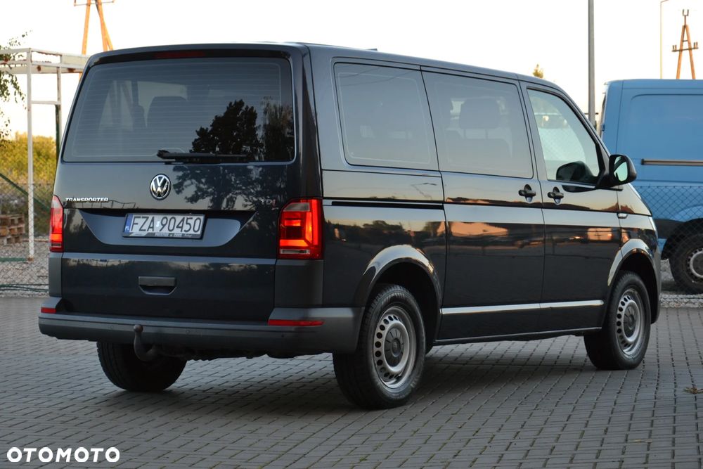 Volkswagen Transporter Caravelle Kurz Comfortline - 9