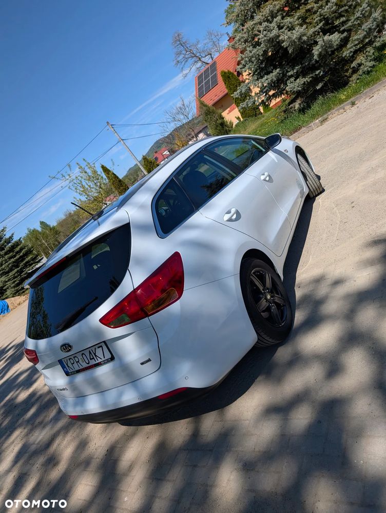 Kia Ceed - 7