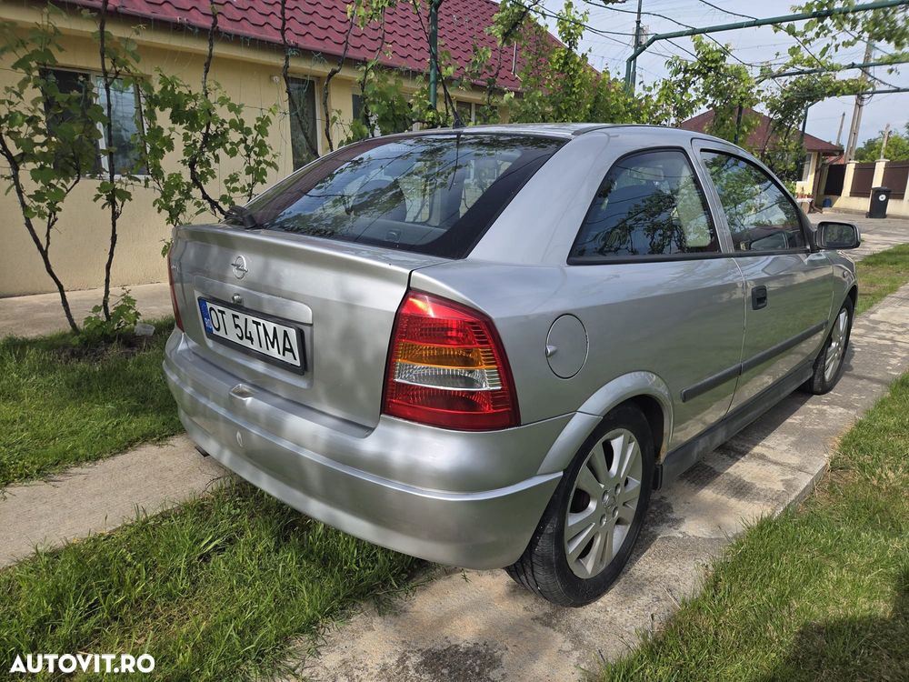 Opel Astra - 3