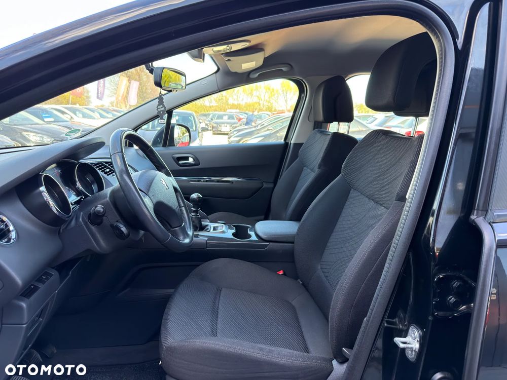 Peugeot 3008 1.6 HDi Premium - 26