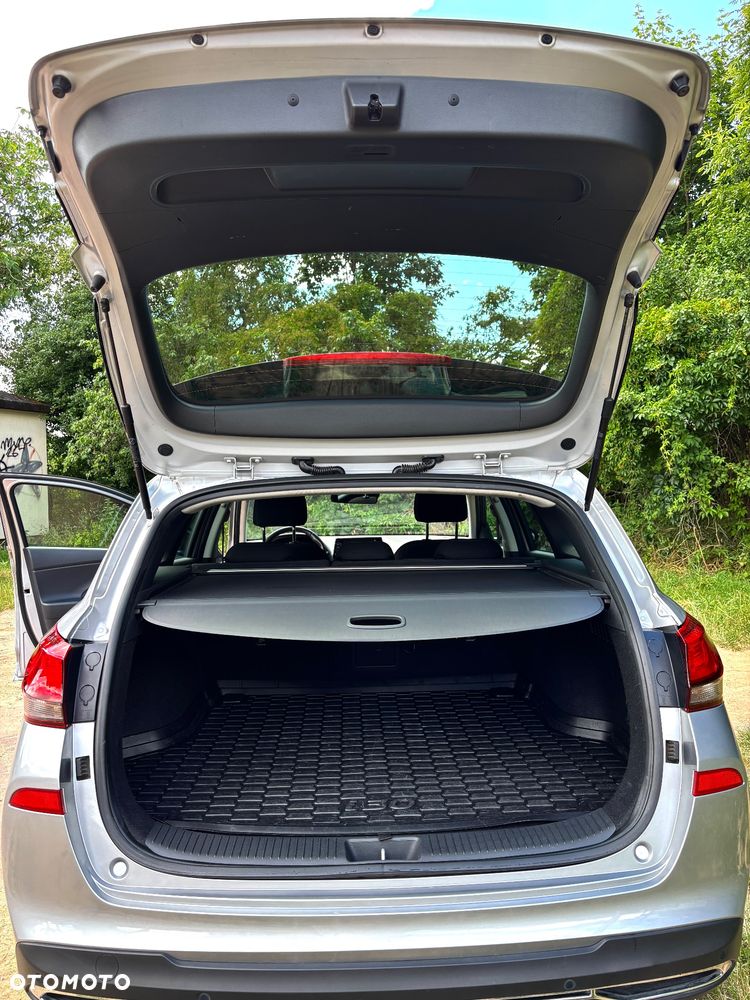 Hyundai i30 1.0 T-GDI Smart DCT - 6