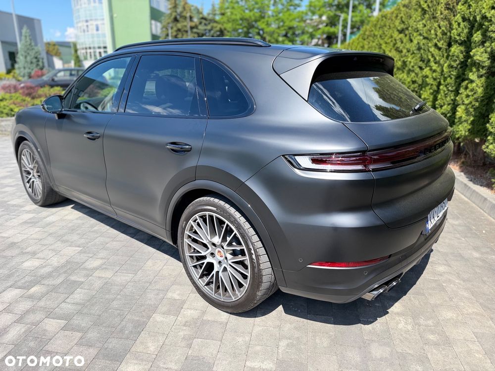Porsche Cayenne - 11