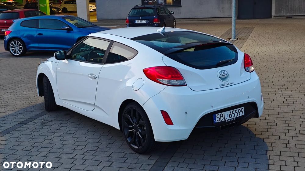 Hyundai Veloster 1.6 Premium - 7