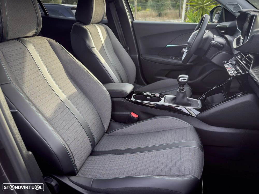 Peugeot 2008 - 6