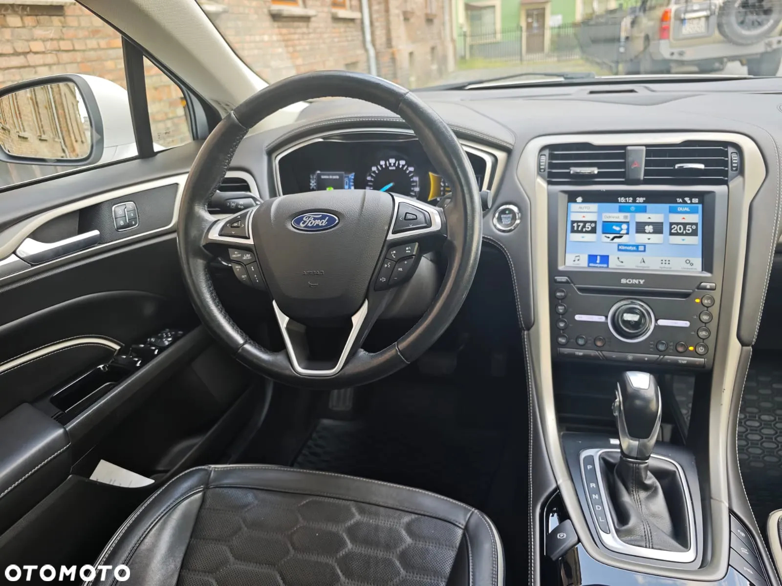 Ford Mondeo 2.0 Ti-VCT Hybrid VIGNALE - 21