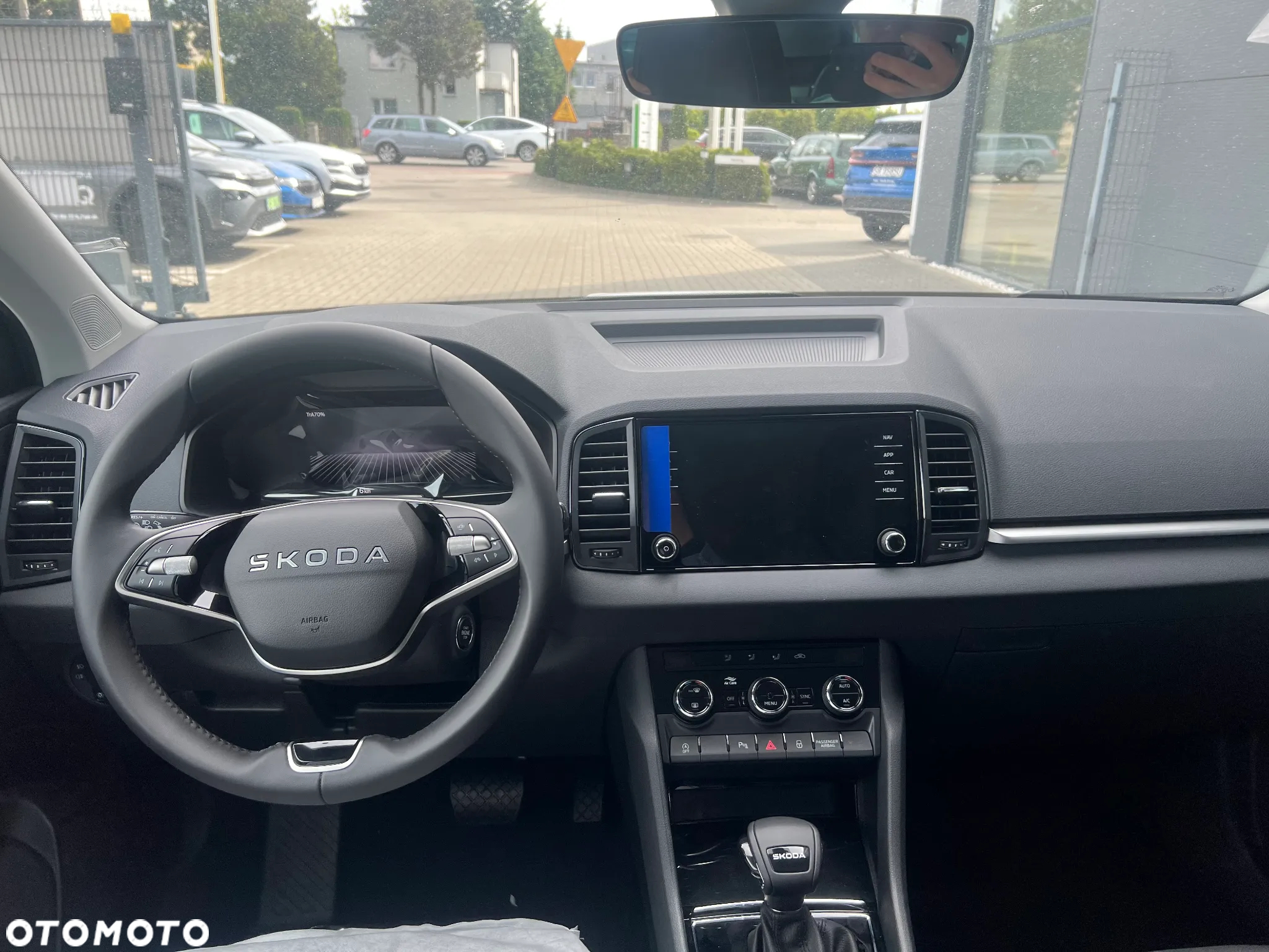 Skoda Karoq 1.5 TSI ACT Selection DSG - 12