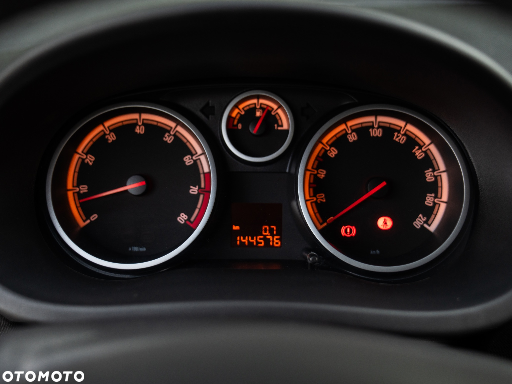 Opel Corsa 1.4 16V Energy - 29