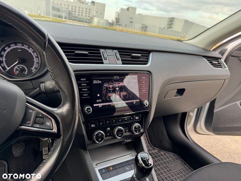Skoda Octavia 1.6 TDI Ambition - 11