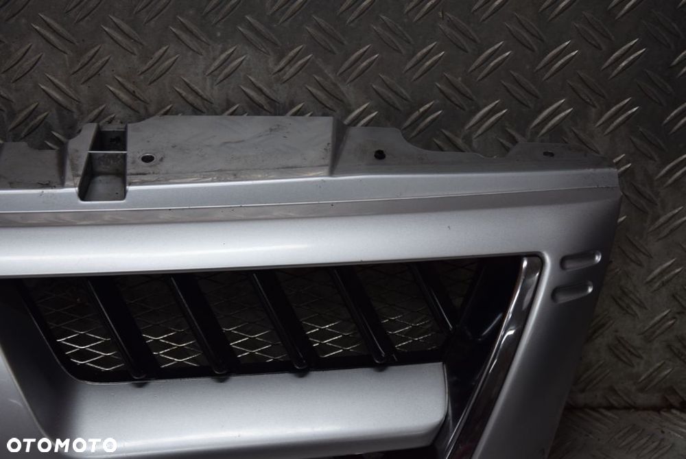 MITSUBISHI PAJERO III LIFT GRILL ATRAPA - 2