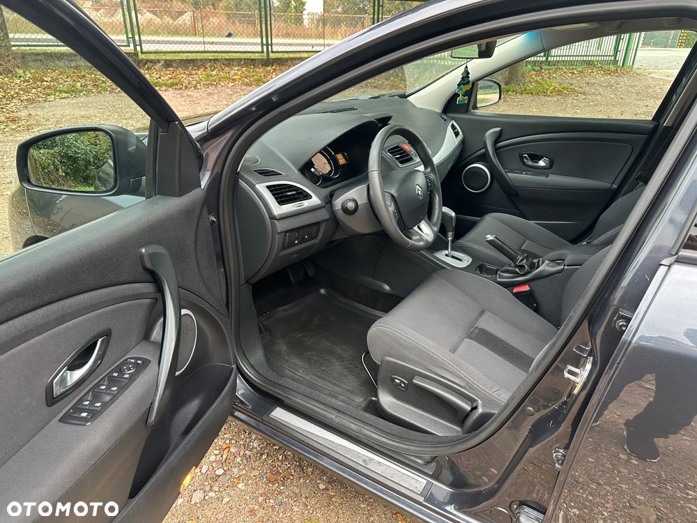 Renault Megane dCi 110 FAP EDC Dynamique - 17