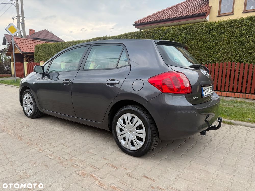 Toyota Auris 1.33 VVT-i Edition - 21