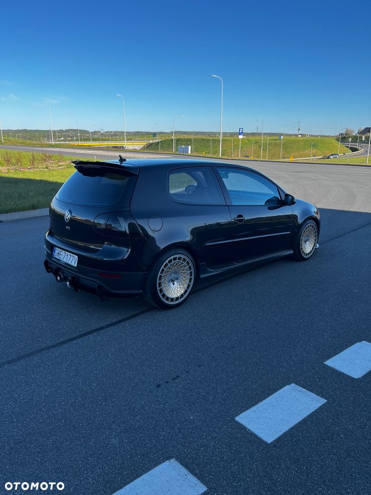 Volkswagen Golf - 3