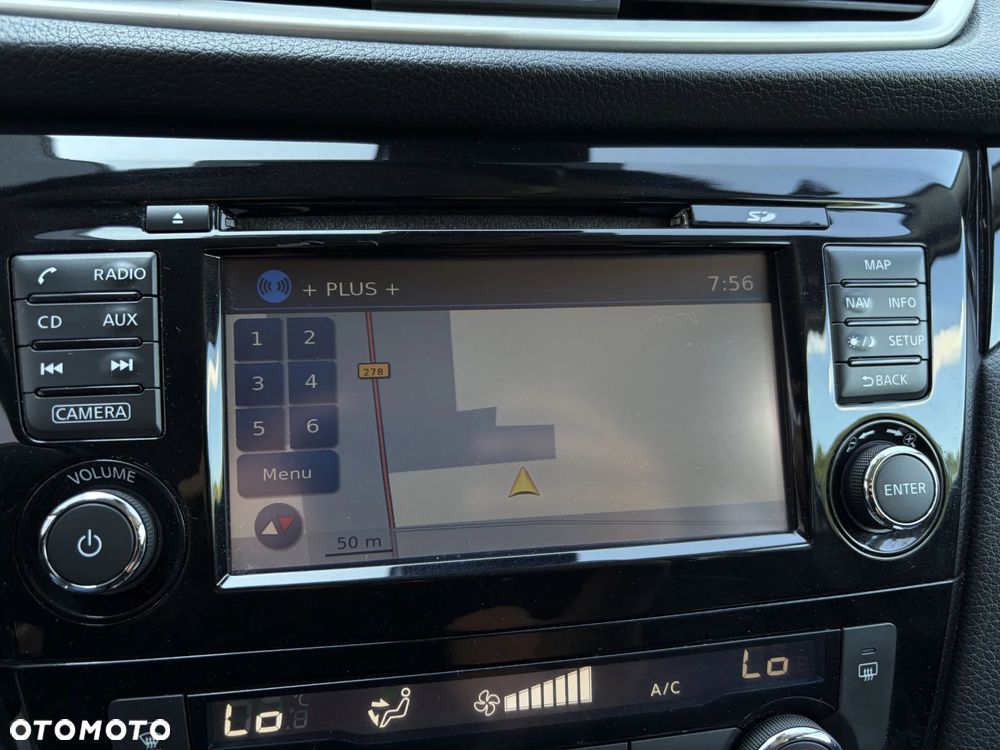 Nissan Qashqai 1.6 DIG-T N-Connecta - 26