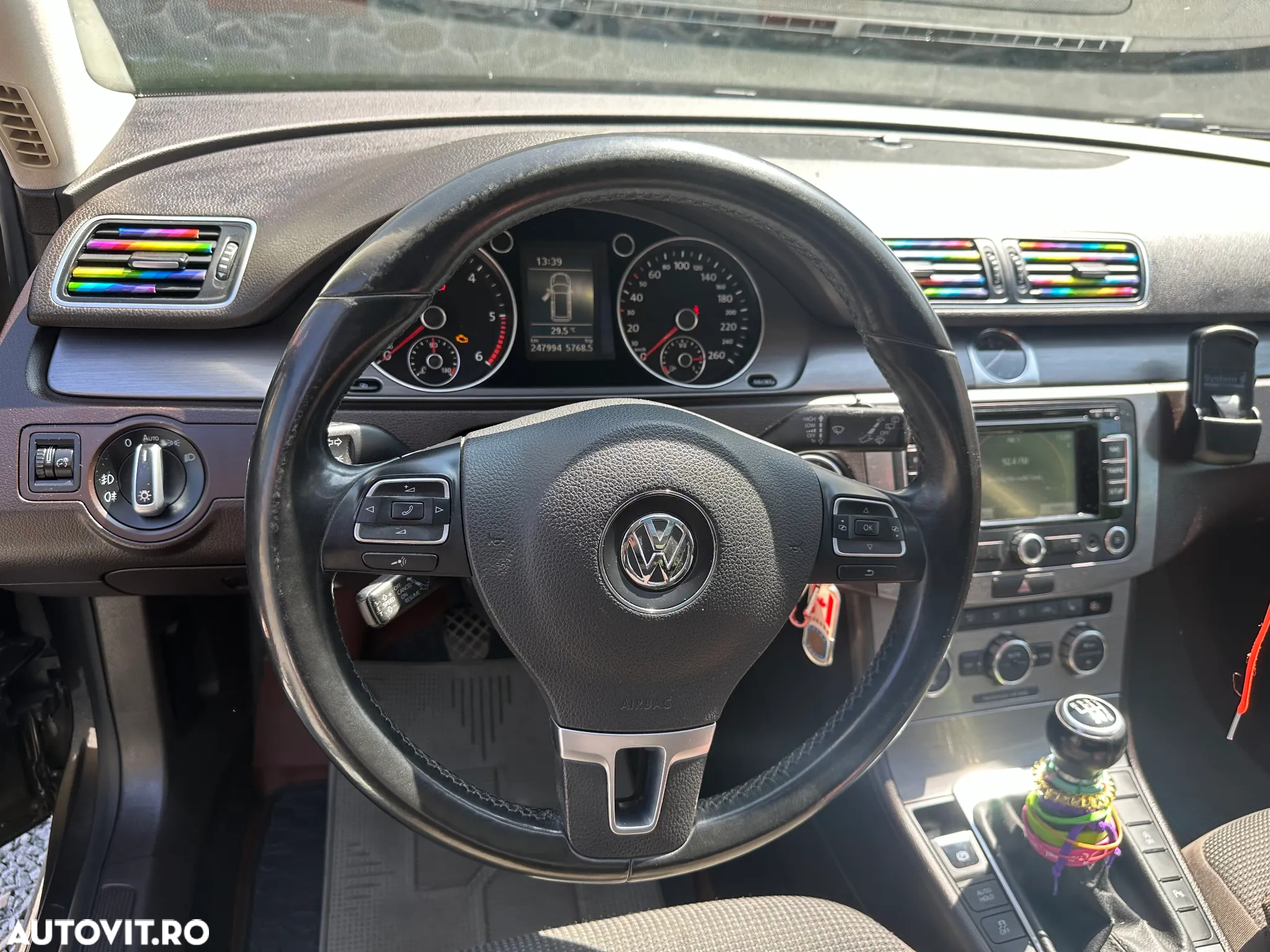 Volkswagen Passat Variant 2.0 TDI BlueMotion Technology Comfortline - 15