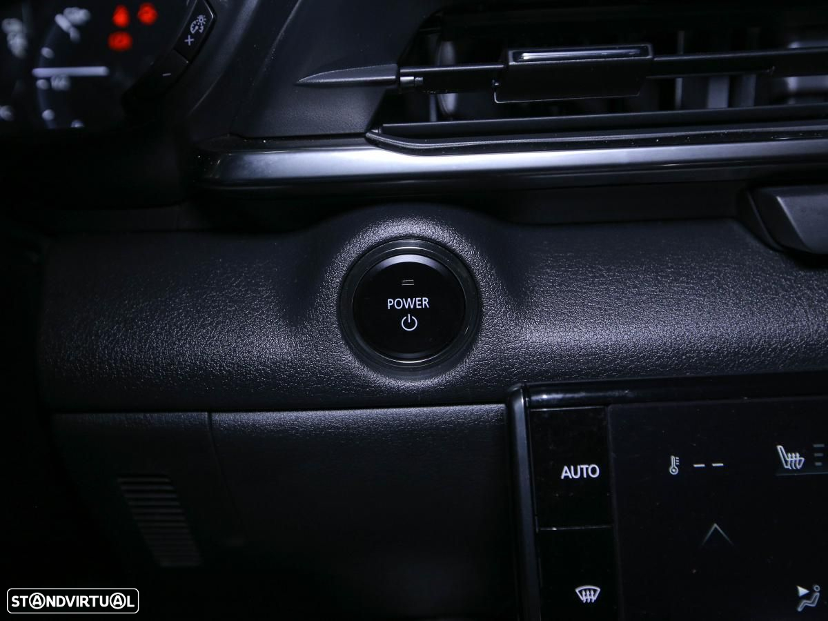 Mazda MX-30 e-Skyactiv Excellence - 17