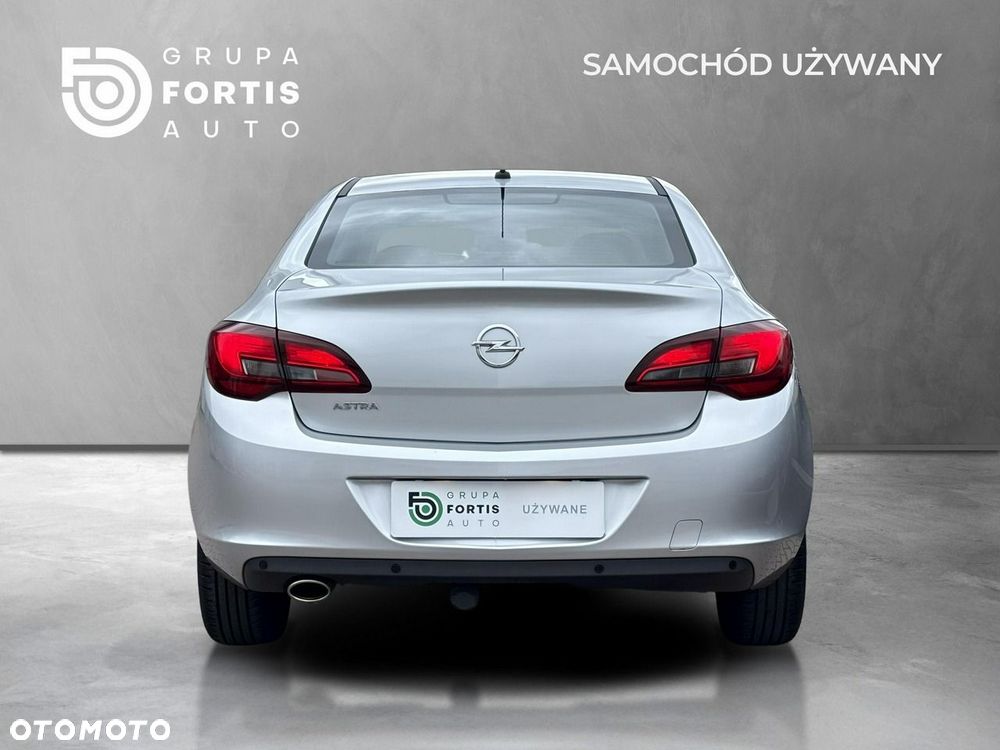 Opel Astra 1.4 T Active - 4