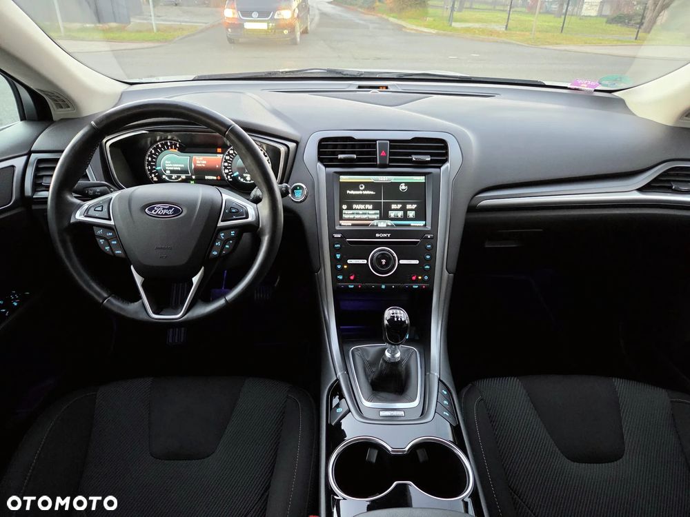 Ford Mondeo 2.0 TDCi Start-Stopp Titanium - 12