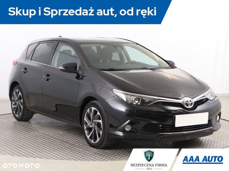 Toyota Auris - 2
