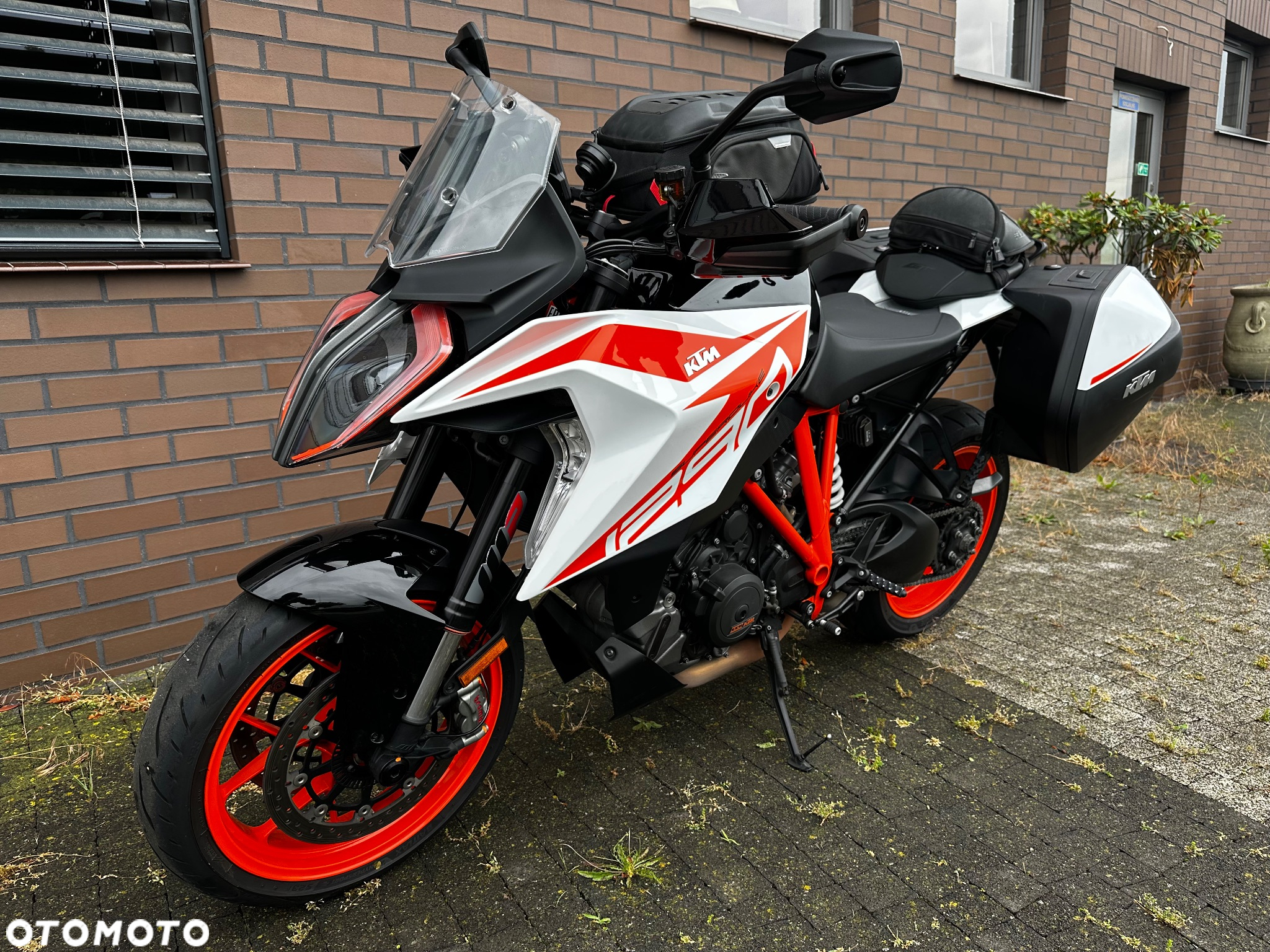 KTM Super Duke - 4