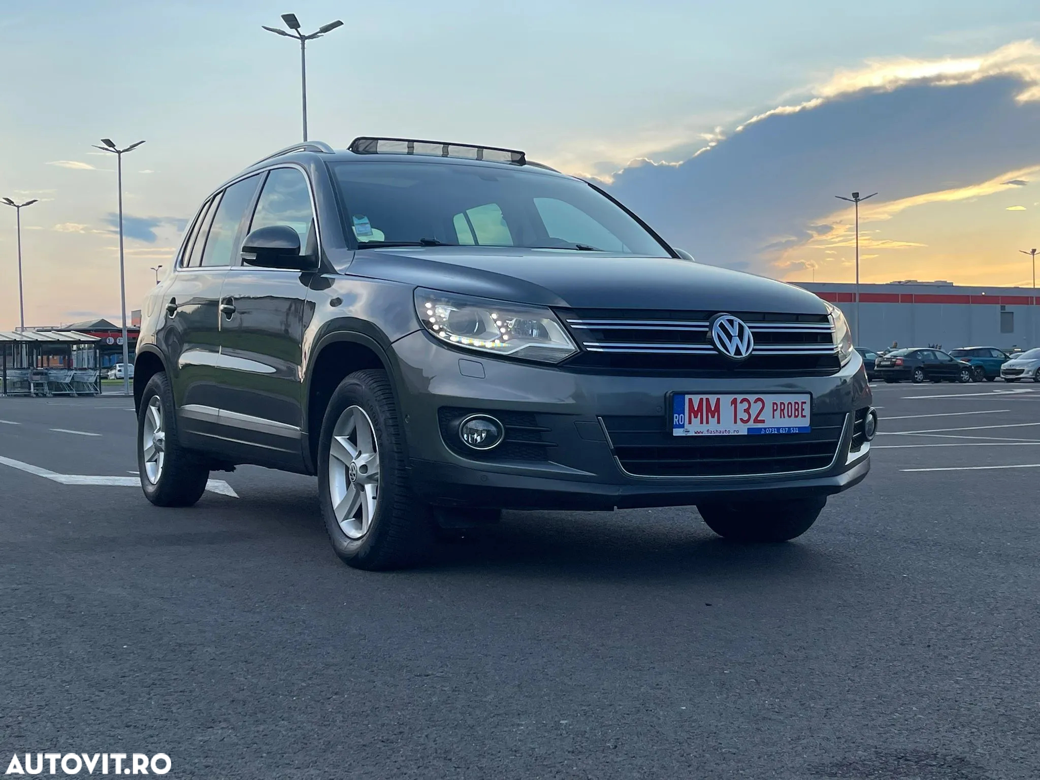Volkswagen Tiguan 2.0 TDI DPF 4Motion DSG Exclusive - 16