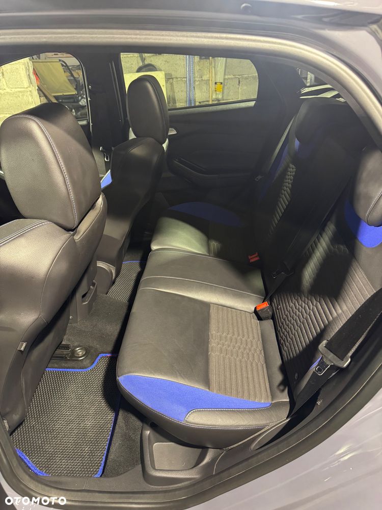 Ford Focus 2.0 EcoBoost ST-2 - 19