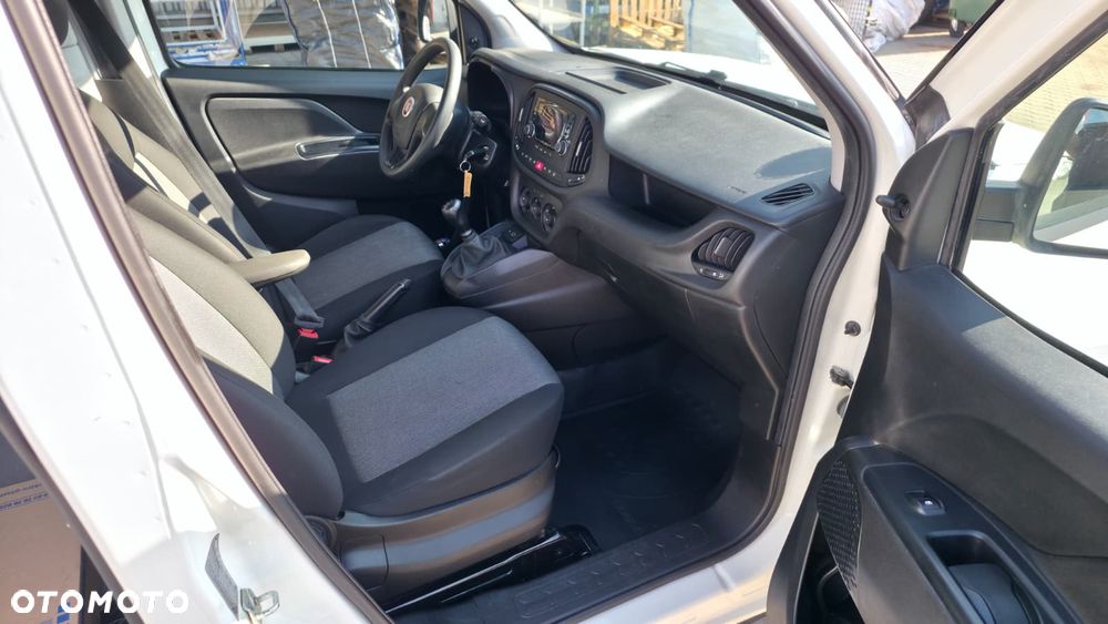 Fiat DOBLO - 13