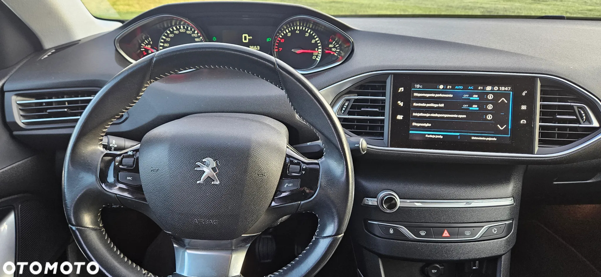 Peugeot 308 1.2 PureTech Allure S&S - 23