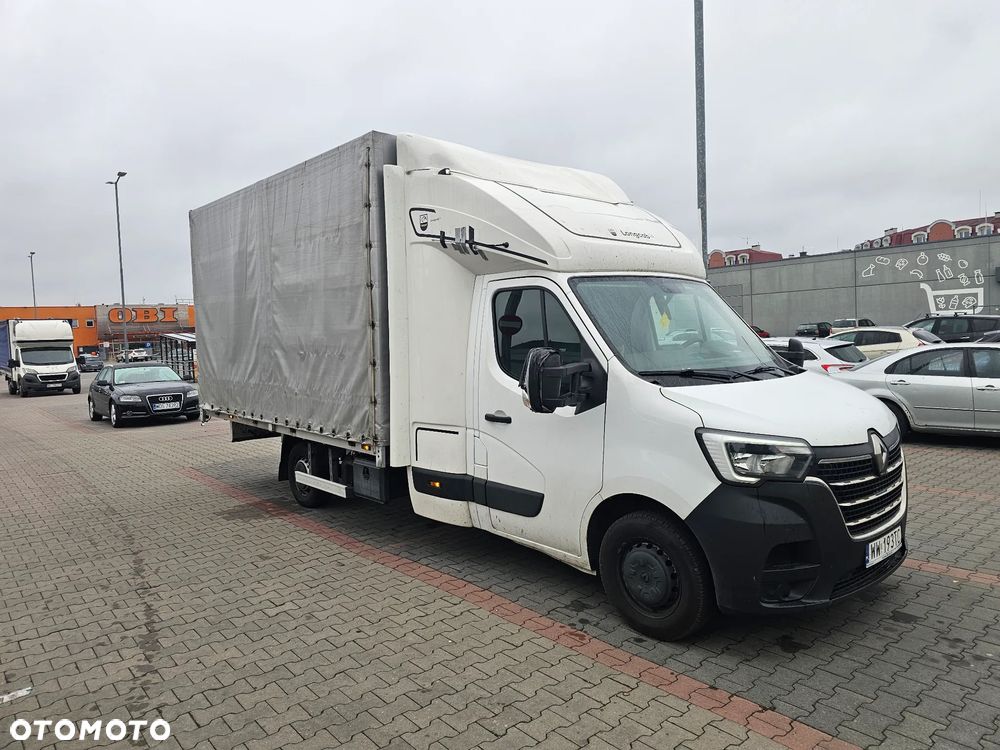 Renault Master - 1