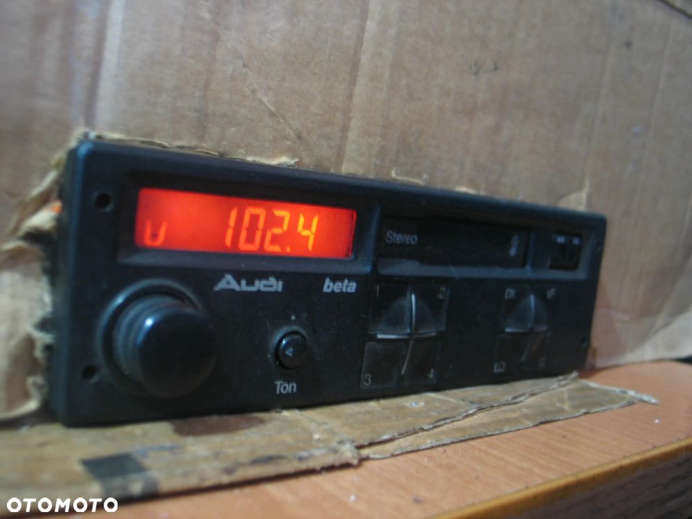 radio radioodtwarzacz Audi beta II 893035152 - 2
