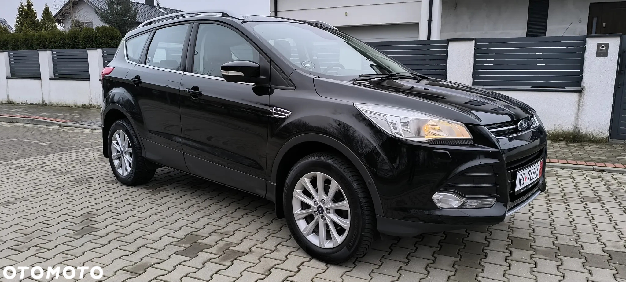 Ford Kuga 1.5 EcoBoost 2x4 Business Edition - 27