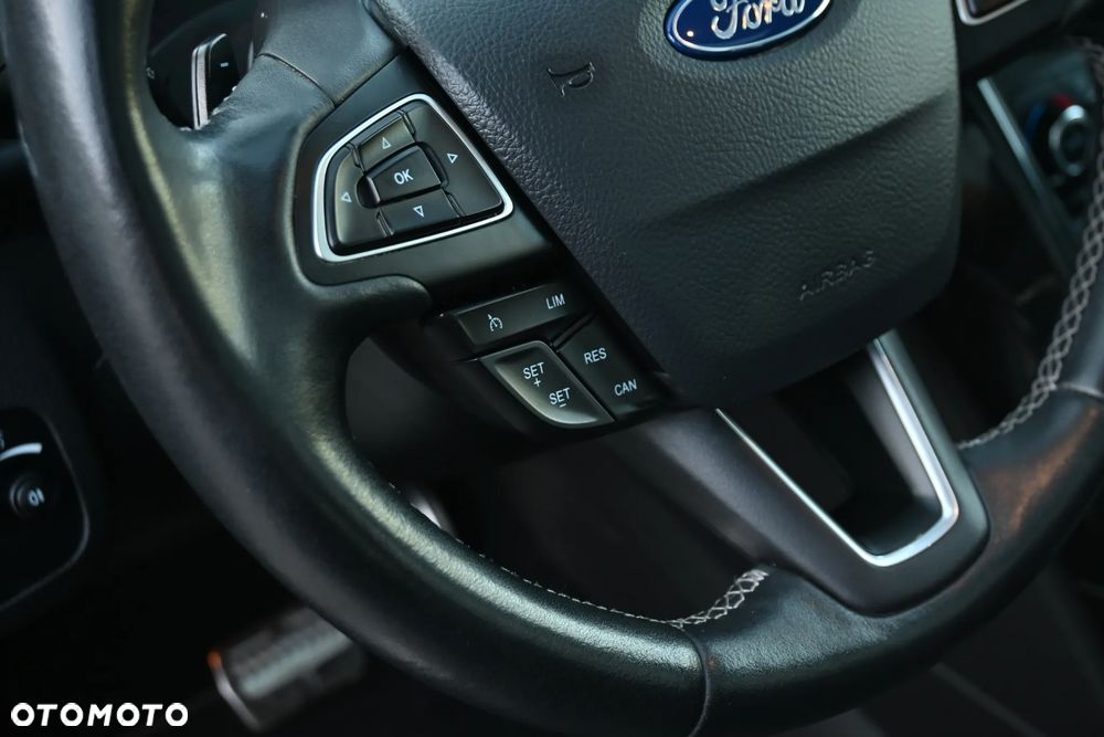 Ford Kuga 1.5 EcoBoost 4x4 ST-Line - 34