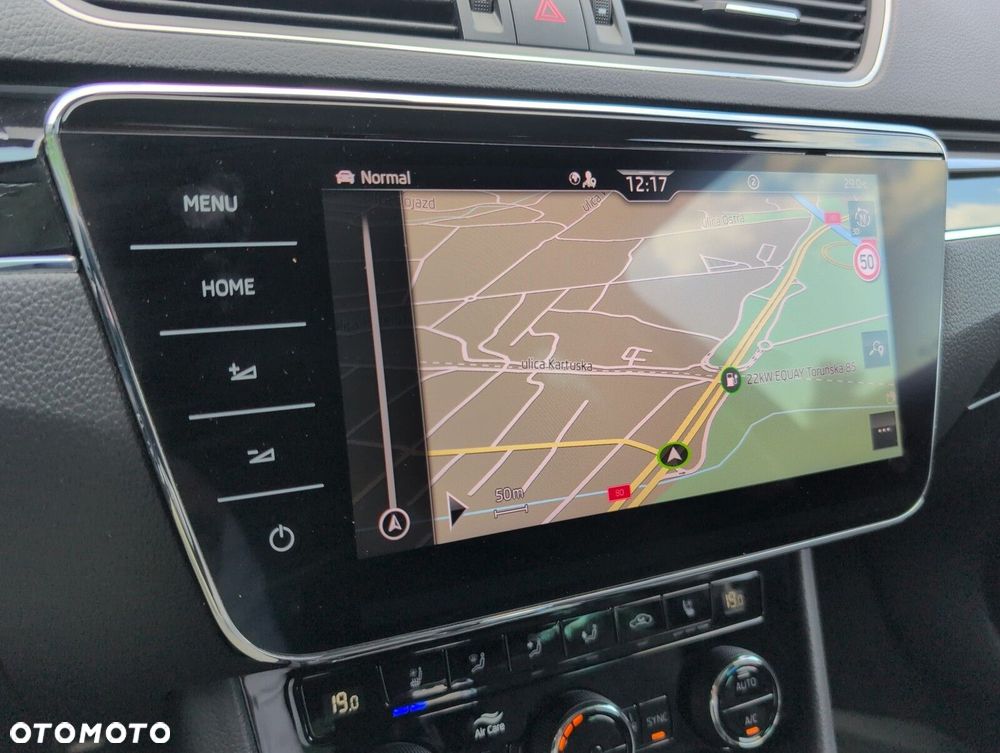 Skoda Superb 2.0 TSI 4x4 L&K DSG - 36