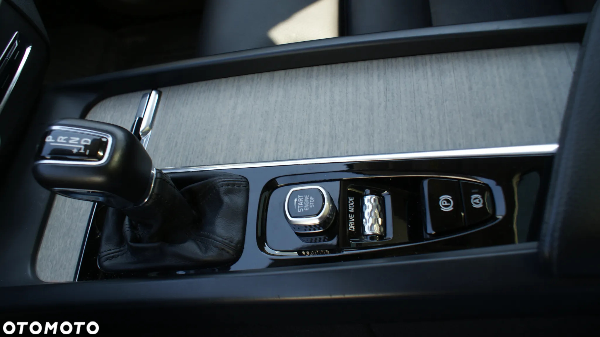 Volvo XC 60 T6 AWD Inscription - 23