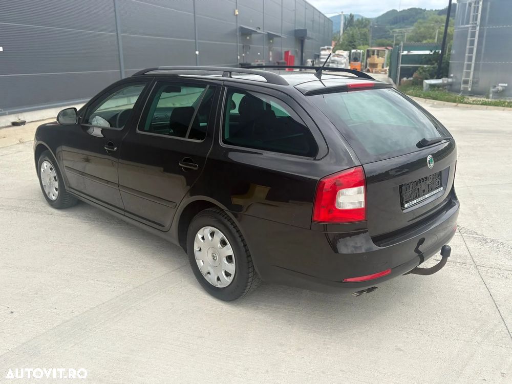 Skoda Octavia 1.4 TSI Ambiente - 4