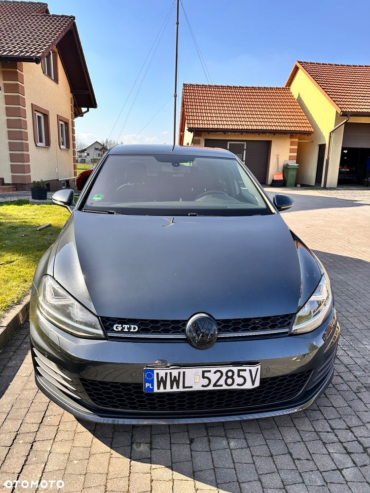 Volkswagen Golf 2.0 TDI BMT GTD DSG - 2