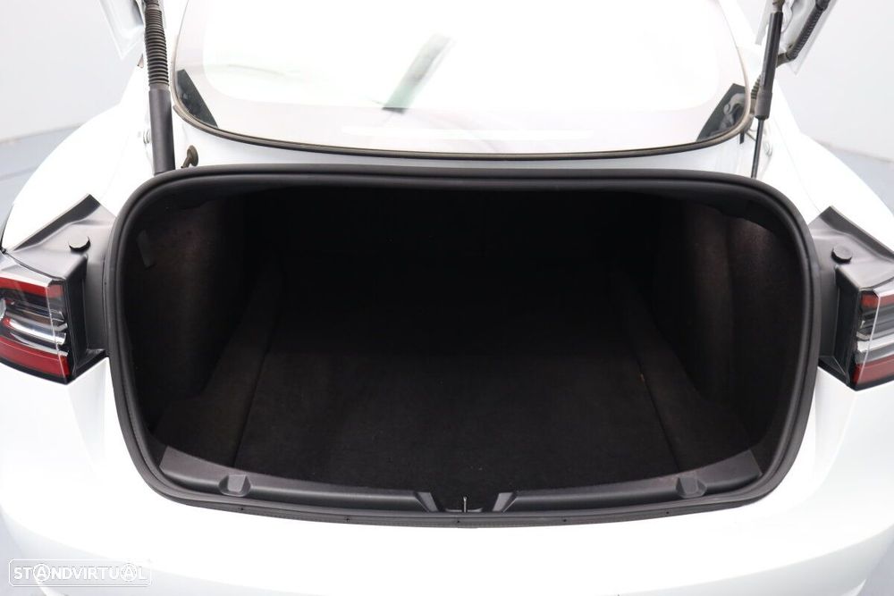 Tesla Model 3 Long Range RWD - 7