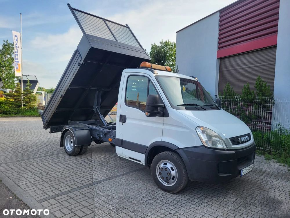 Iveco Daily  35C12 - 1