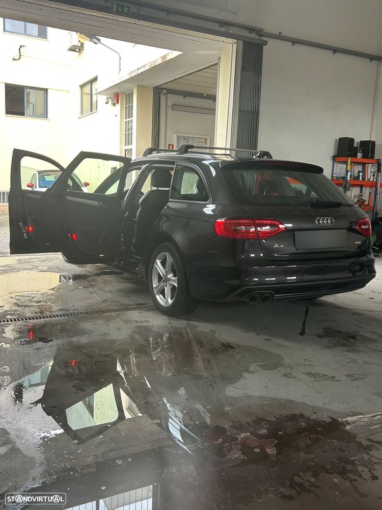 Audi A4 Avant 2.0 TDI Business Line S-line - 8